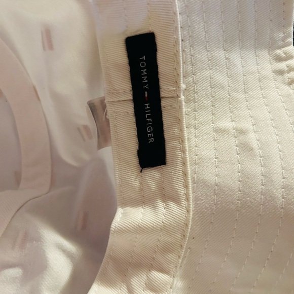 Bucket hat - Picture 2 of 2